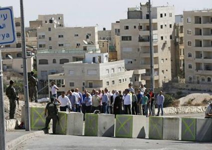 Clashes with Israeli police in East Jerusalem neighborhood