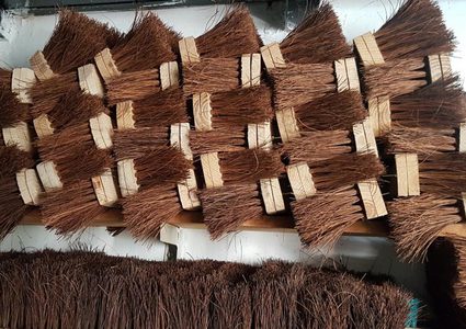 Talented blind Palestinians make creative Handicraft