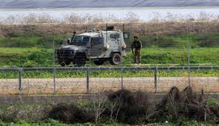 The Israeli occupation shoots at Palestinians south of Gaza