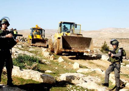 The Occupation sends tree removal notifications near Nablus
