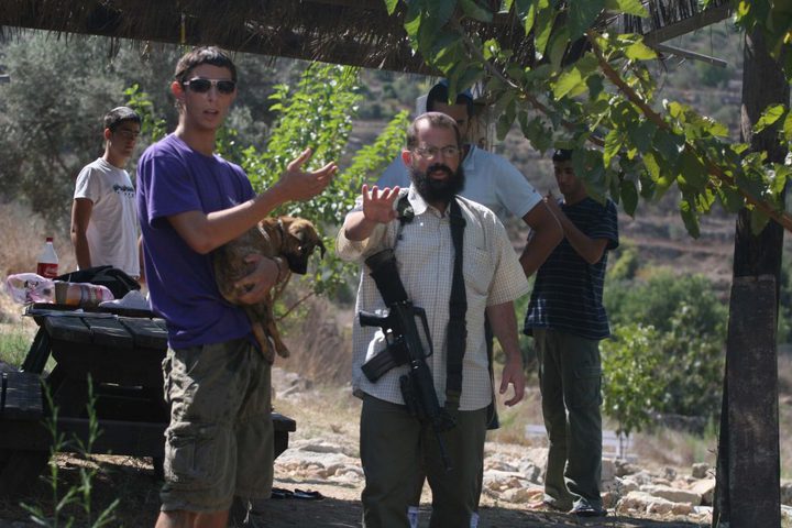 Israeli Occupation Forces Attack Qusra to the South of Nablus