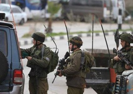 The occupation forces detains two Palestinian ex-detainees