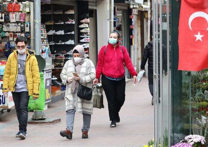 The death toll in Turkey rises to 812