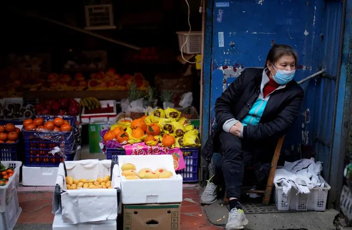 Wet markets in China's Wuhan struggle to survive coronavirus