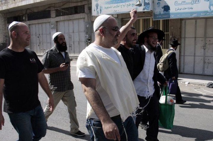 Israeli settlers attack Palestinian youth center Hebron