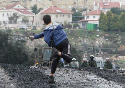 3 injuries in clashes with the occupation forces in Kufr Qaddum
