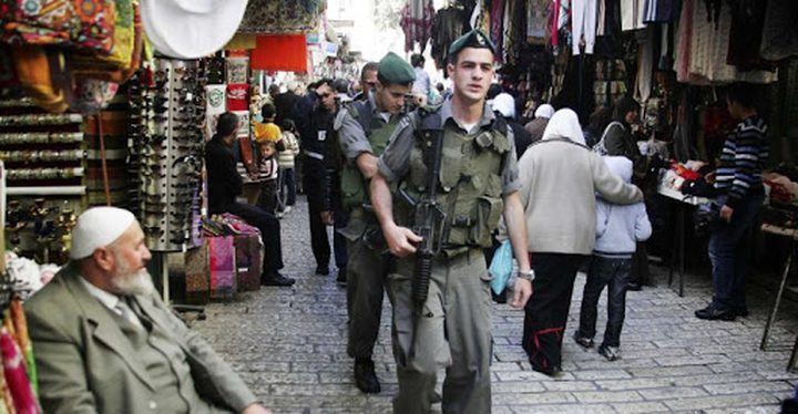 The occupation forces storm Palestinian houses in Jerusalem