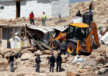 The occupation demolishes part of a tourist building in Sebastia