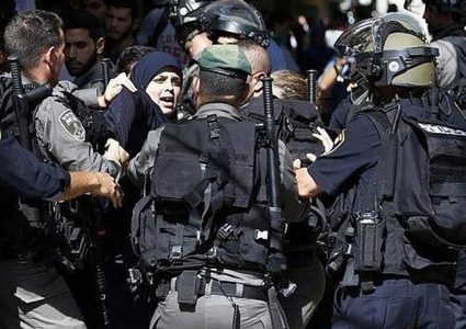 The occupation detains a Palestinian from Jenin