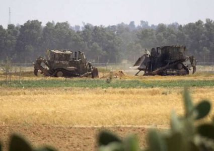 The Israeli occupation forces invaded east of Jabalia