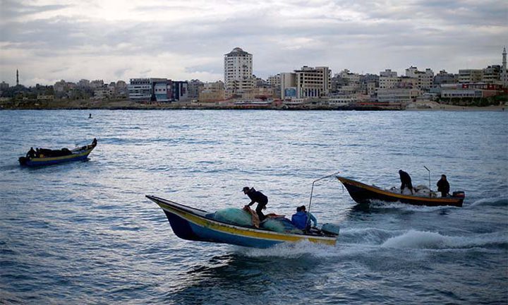92 Israeli violations of Gaza fishermen in 2020