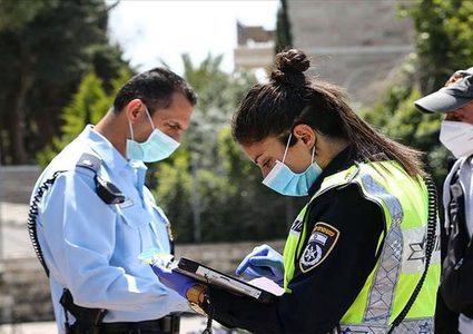 Immunologist: Our borders are not safe to open markets