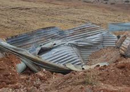 Occupation demolishes agricultural structure inTayasir near Tubas