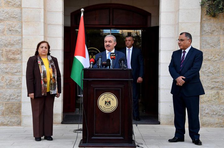 Prime minister Shtayyeh announces ease in coronavirus lockdown