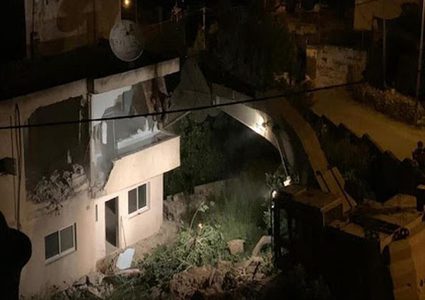 IOF demolished house of prisoner Qassam Barghothi near Ramallah