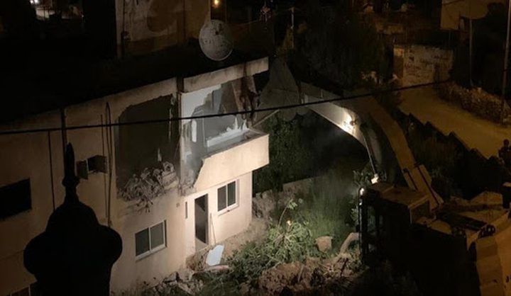 IOF demolished house of prisoner Qassam Barghothi near Ramallah