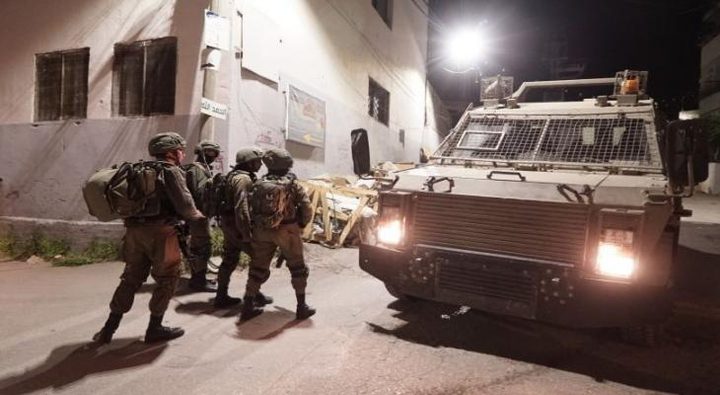 The IOF closed Ya'bad town in Jenin and arrested Palestinians