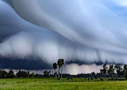 Weather: Hot with temperature above the average