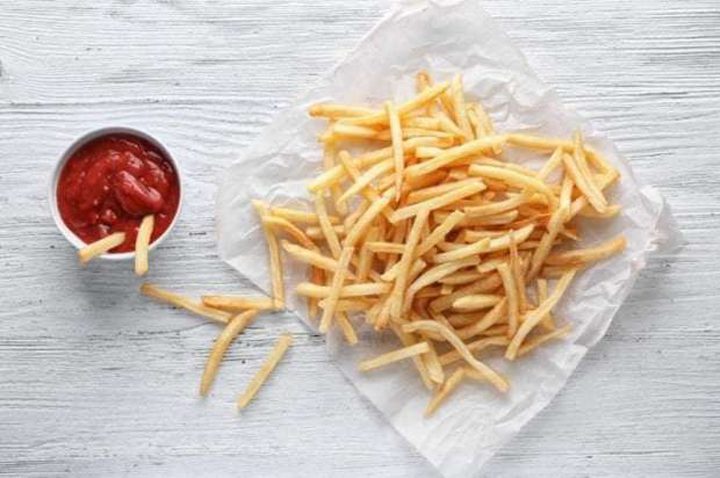 A teenager storms a restaurant with a knife to get a bag of french fries