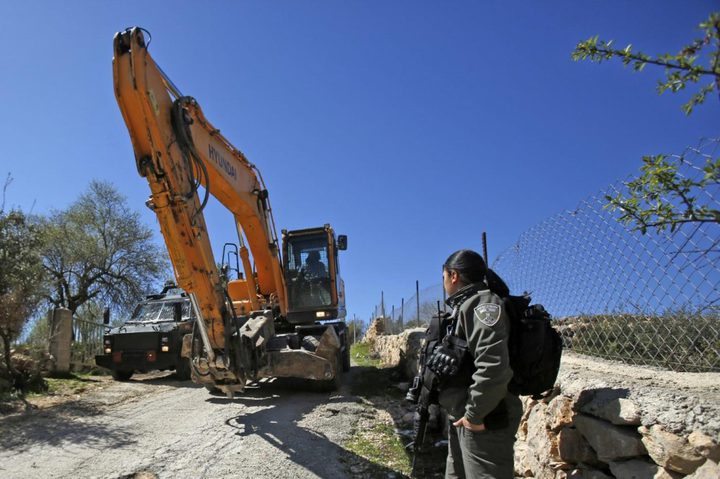 Tulkarm: Israeli bulldozers raze Palestinian lands
