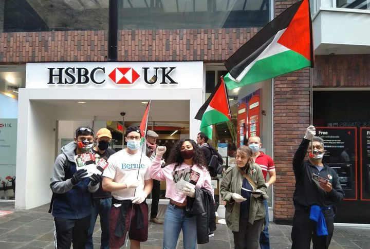 A group of activists hold a sit-in in front of @HSBC_UK

in Bristol, UK calling for stop arming Israel on a Day of Action against the HSBC investments.