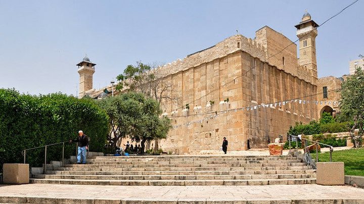 Ibrahimi Mosque is closed by Israel  for Jewish holidays