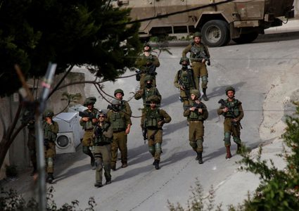 37 Palestinians detained by Israeli forces in West Bank raids