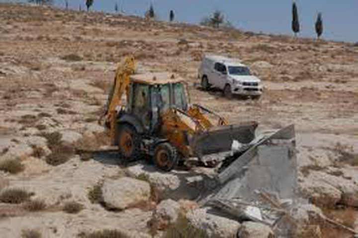 IOF remove residential tent near Tubas