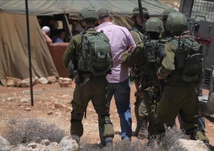 15 Palestinians  were detained across the West Bank