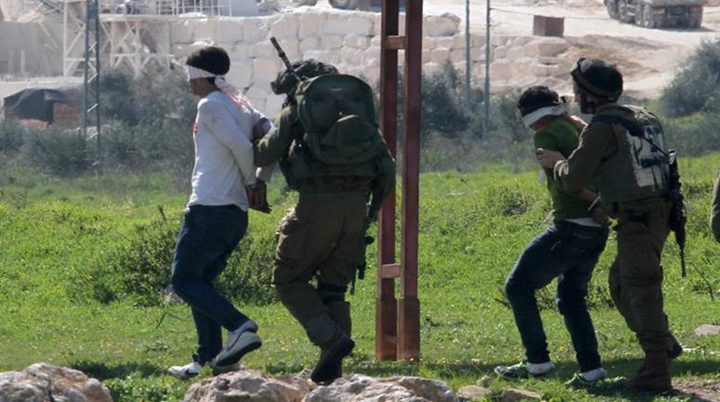 Four Palestinian detained by IOF in West Bank