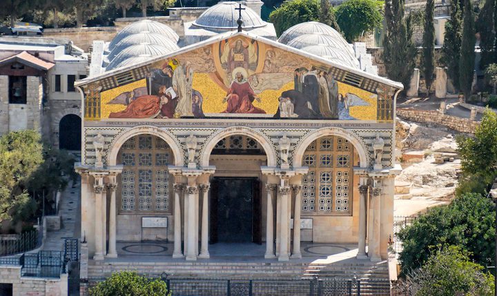 Al-Azhar condemns the attempt by an Israeli arson attack on Gethsemane Church