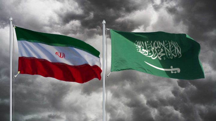 Saudi and Iranian officials hold talks to patch-up relations